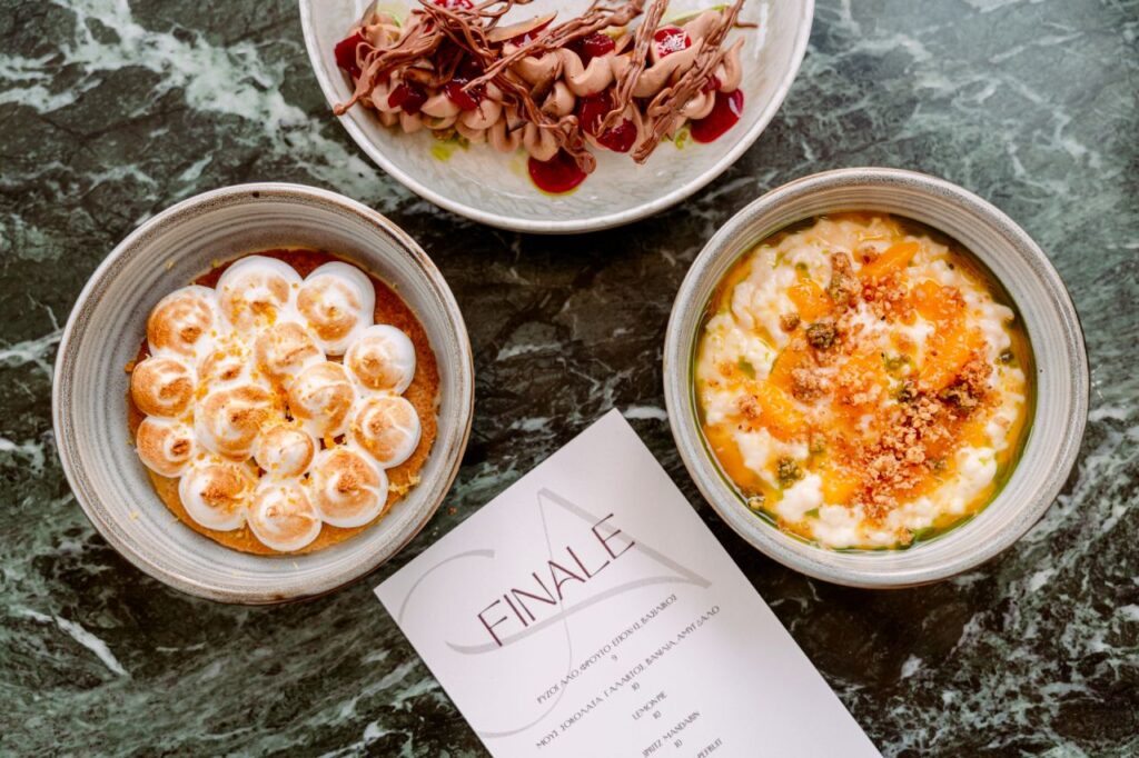 Scarlet Athens Εστιατόριο Γαλάτσι - Finale Menu